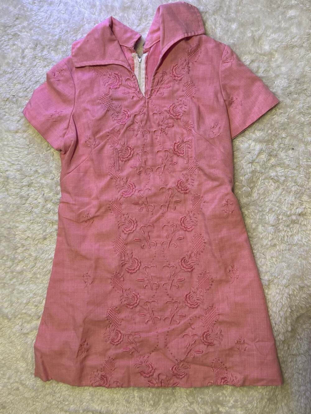Vintage 1960s Dynasty Pink Embroidered Silk Jackie O Style Shift Dress